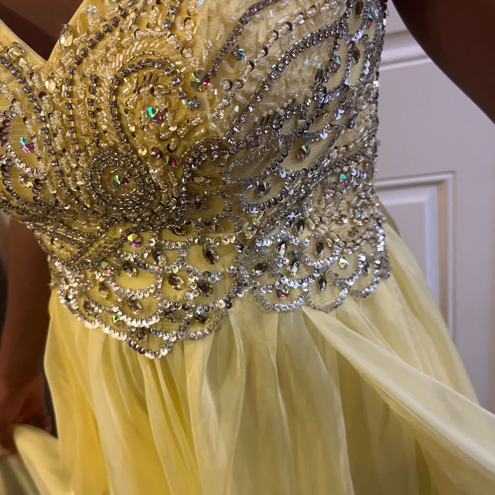 Prom Ready - Picture 8 of 15